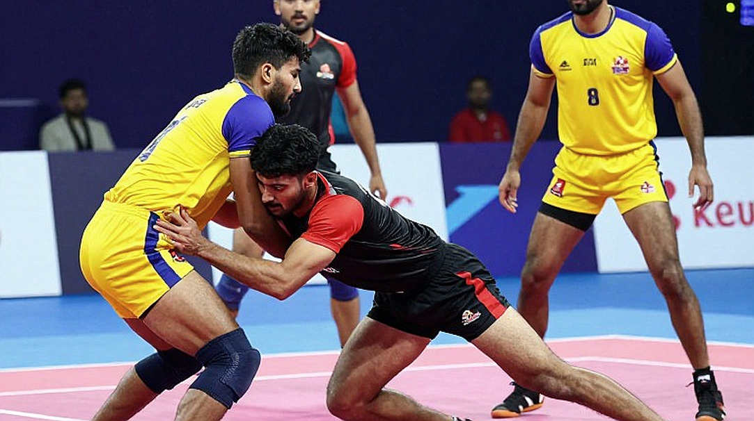 পবন সেহরাওয়াত কেন ভারত-ইরান ফাইনালে শুরু করলেন না? এশিয়ান গেমস ২০২৬ বিতর্কের কৌশলগত পাঠ