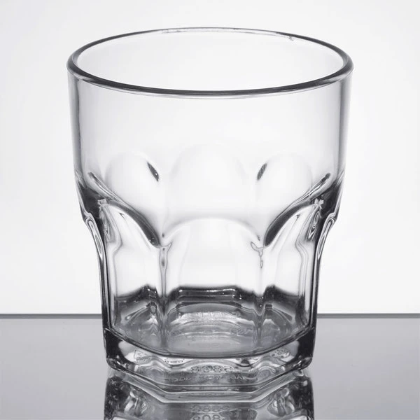 Carlisle 580807 Louis 8 Oz. Clear SAN Plastic Tumbler - 24/Case - Image 2