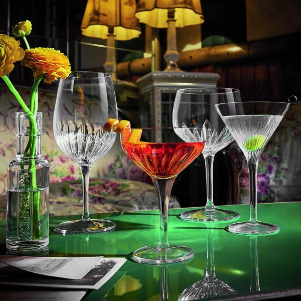 Luigi Bormioli 12459/01 Mixology 7.25 Oz. Martini Glass - 24/Case - Image 2