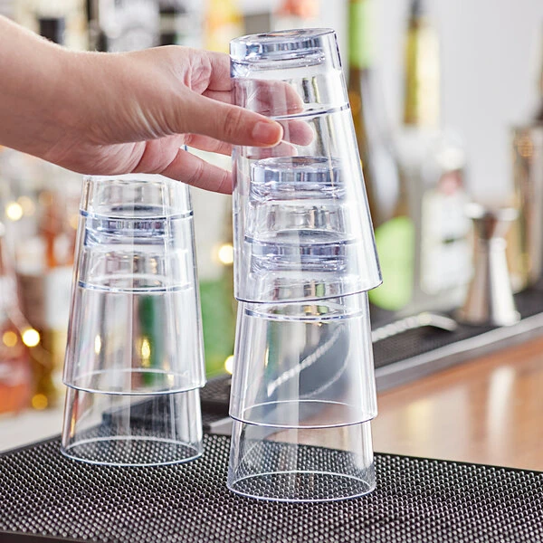 Choice 16 Oz. SAN Plastic Stackable Mixing / Pint Glass - Image 3