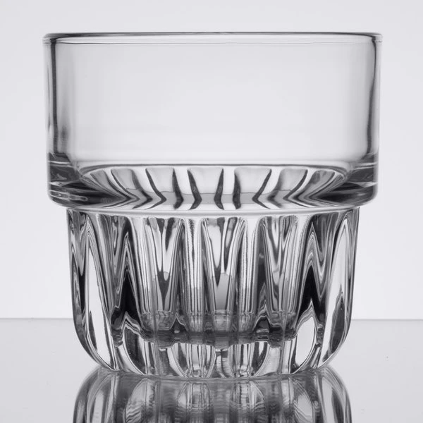 Libbey 15433 Everest 8 Oz. Stackable Rocks / Old Fashioned Glass - 36/Case - Image 2